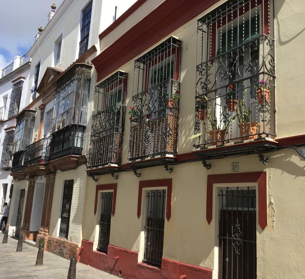 Apartamento Imperial Sevilla City Center Luaran gambar